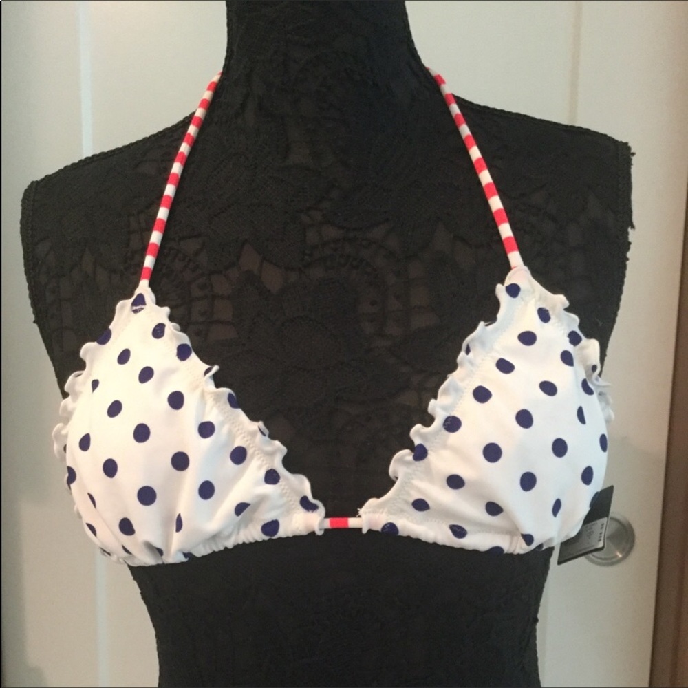 NWT Victoria secret bikini Small